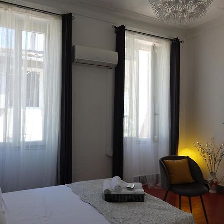 Quartier Des Createurs "La Plaine Cours Julien" Chambre Privee Dans Appartement Menage Frequent Des Parties Commune Marsilia Exterior foto
