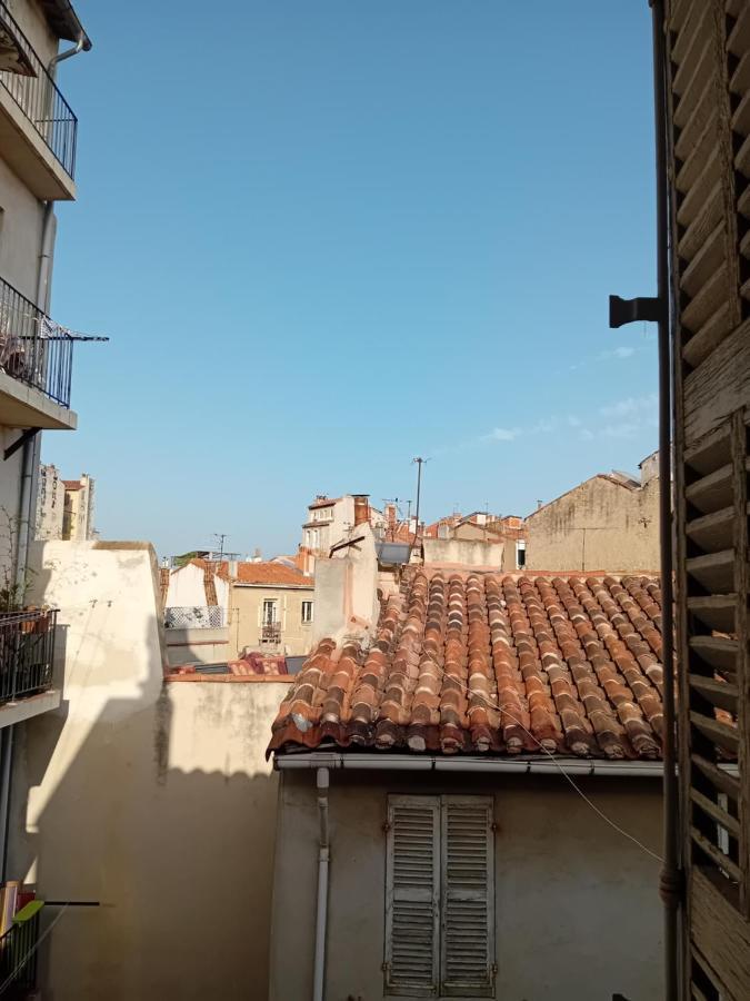 Quartier Des Createurs "La Plaine Cours Julien" Chambre Privee Dans Appartement Menage Frequent Des Parties Commune Marsilia Exterior foto