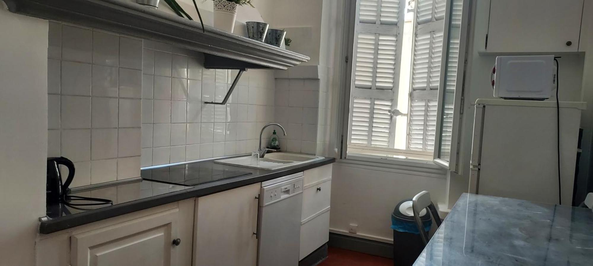 Quartier Des Createurs "La Plaine Cours Julien" Chambre Privee Dans Appartement Menage Frequent Des Parties Commune Marsilia Exterior foto